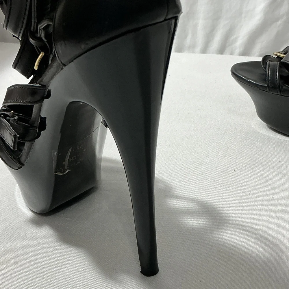 FRH Black Strappy Gladiator Platform Stiletto Heels